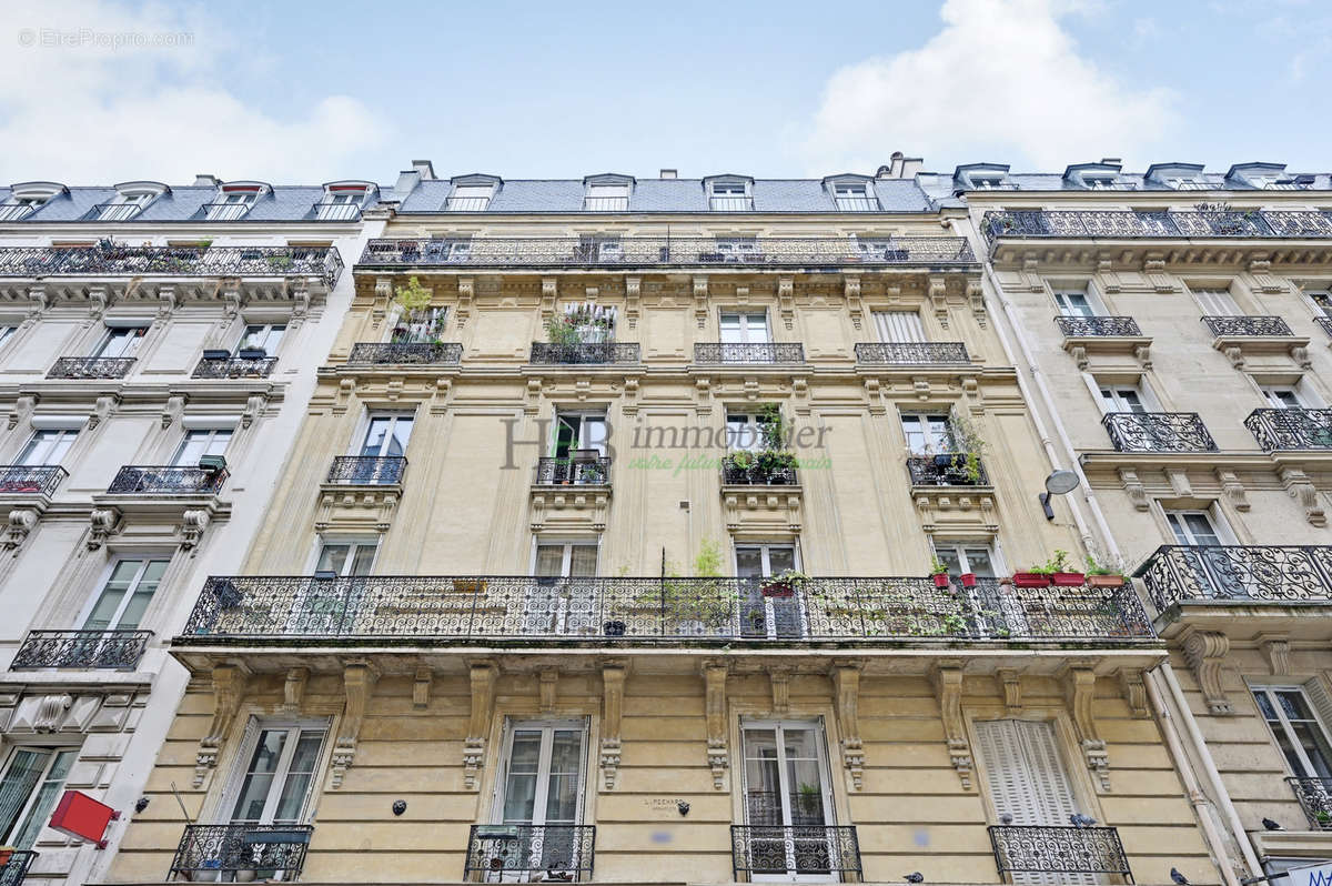 Appartement à PARIS-11E