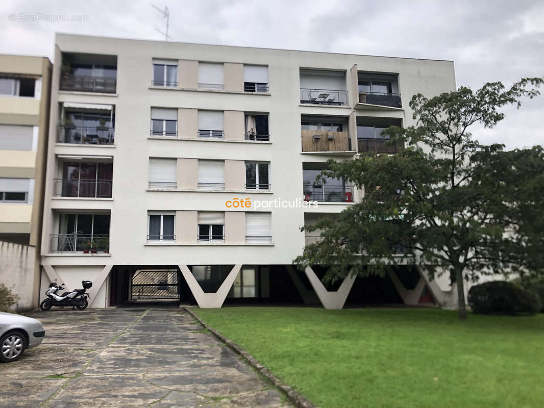 Appartement à BORDEAUX