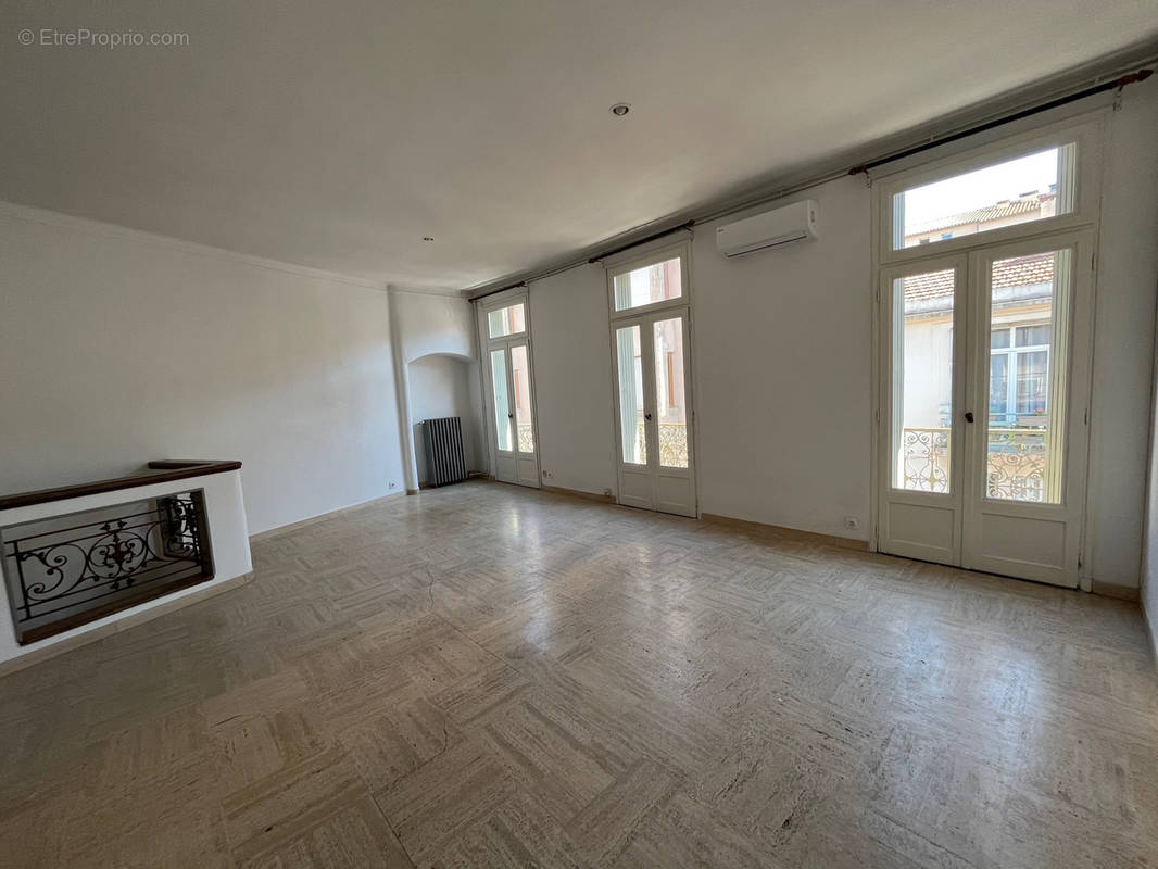 Appartement à NIMES