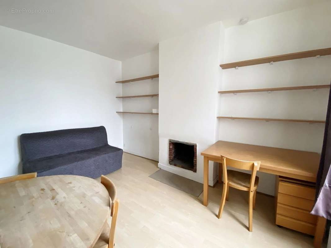 Appartement à PARIS-10E