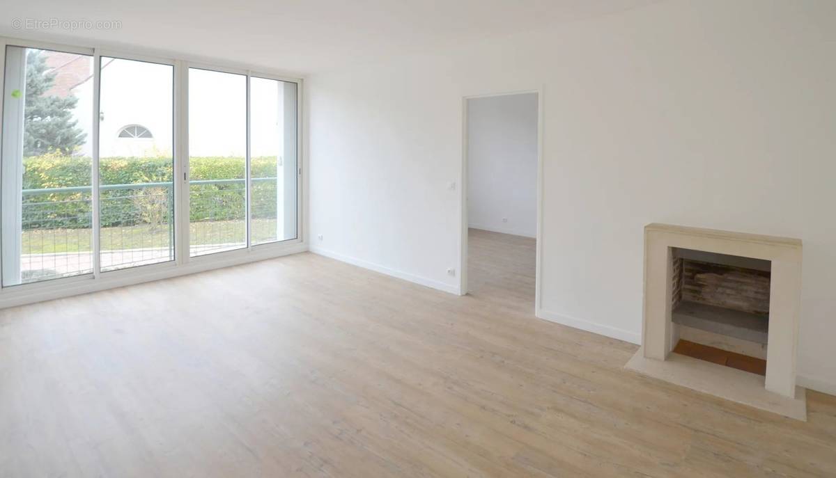 Appartement à CROISSY-SUR-SEINE