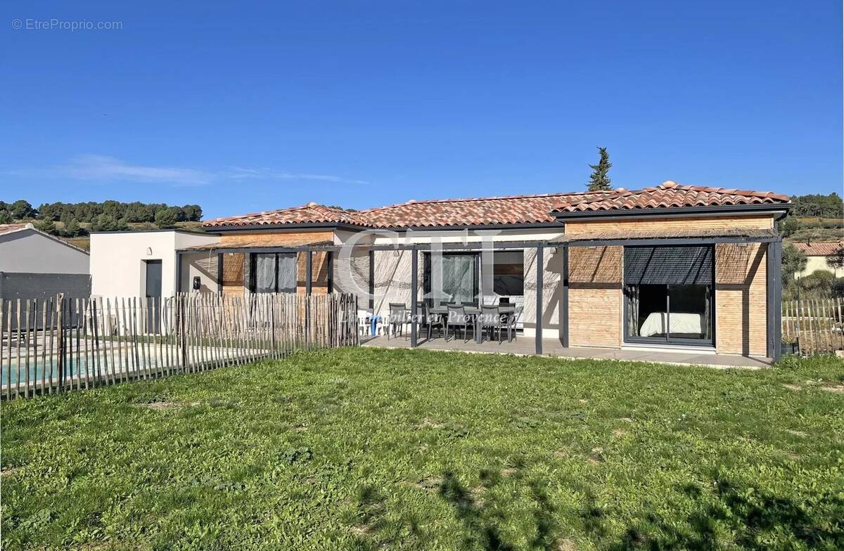 Maison à VAISON-LA-ROMAINE