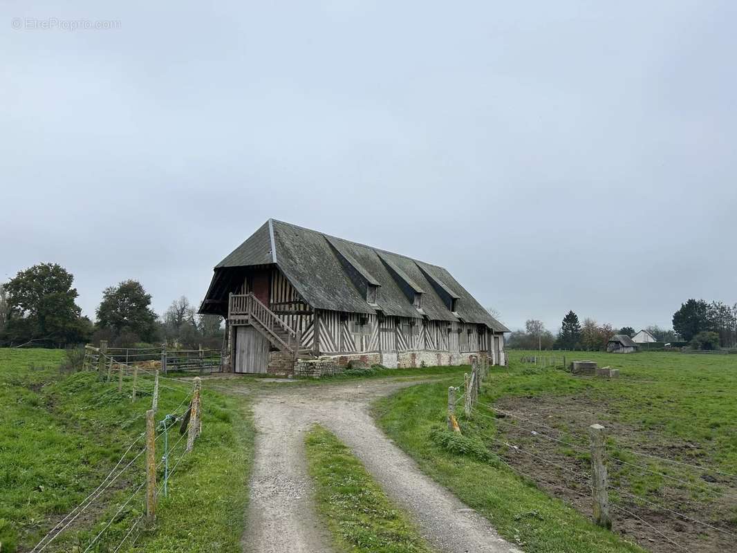 Maison à SAINT-MARTIN-AUX-CHARTRAINS