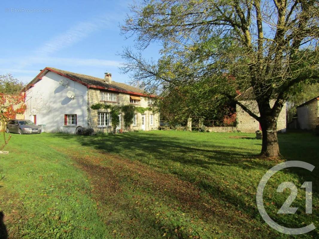 Maison à CHERIGNE