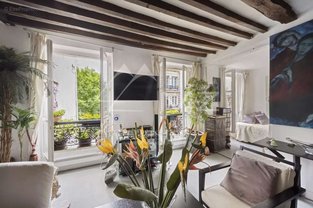 Appartement à PARIS-4E