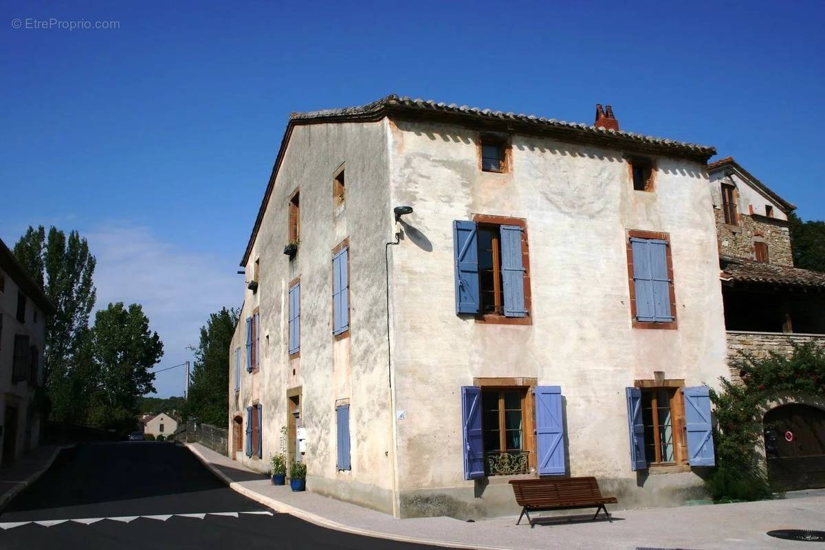 Appartement à CORDES-SUR-CIEL