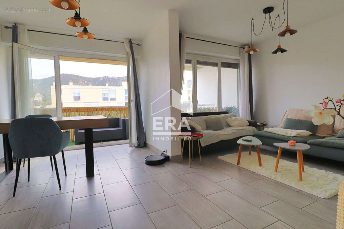 Appartement à MARSEILLE-10E