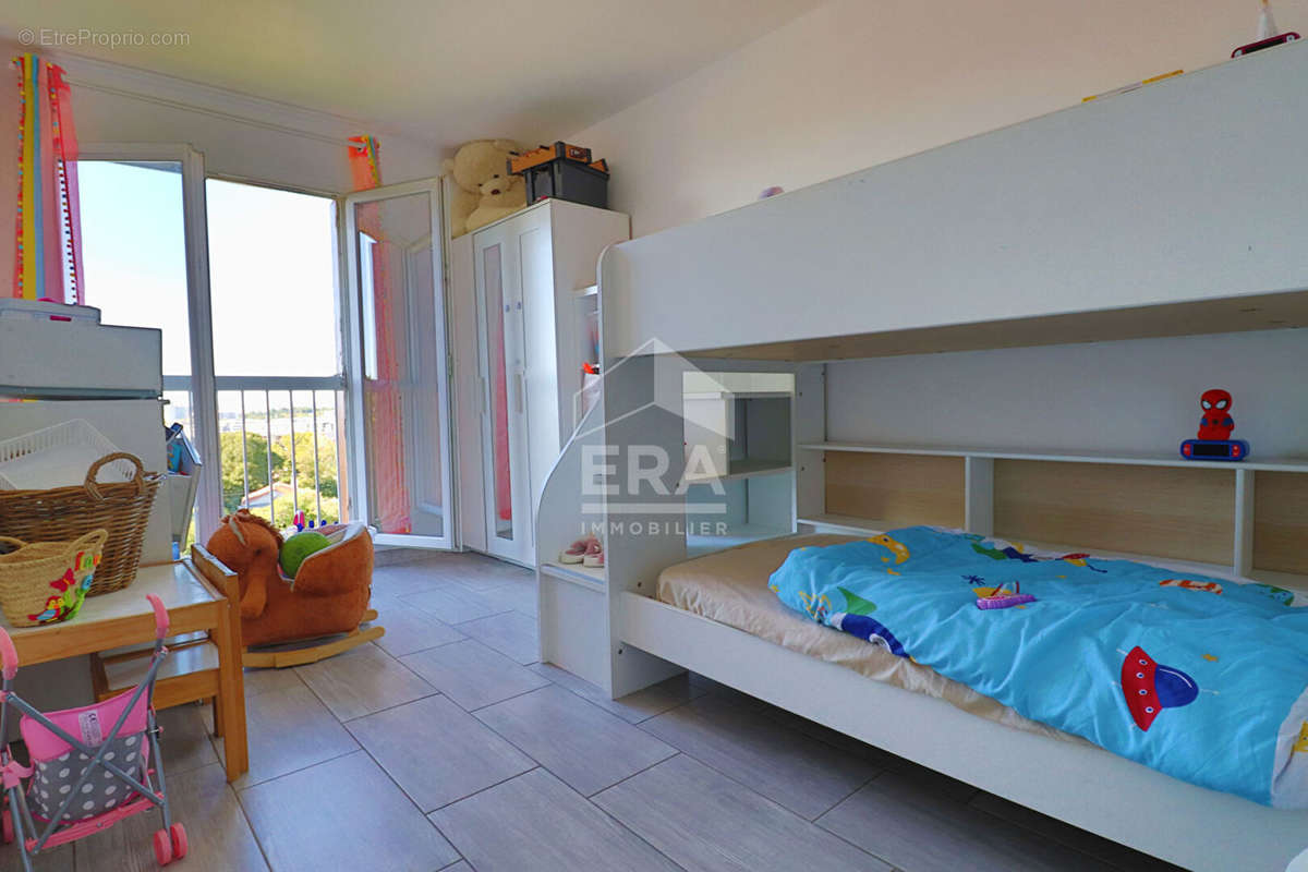 Appartement à MARSEILLE-10E