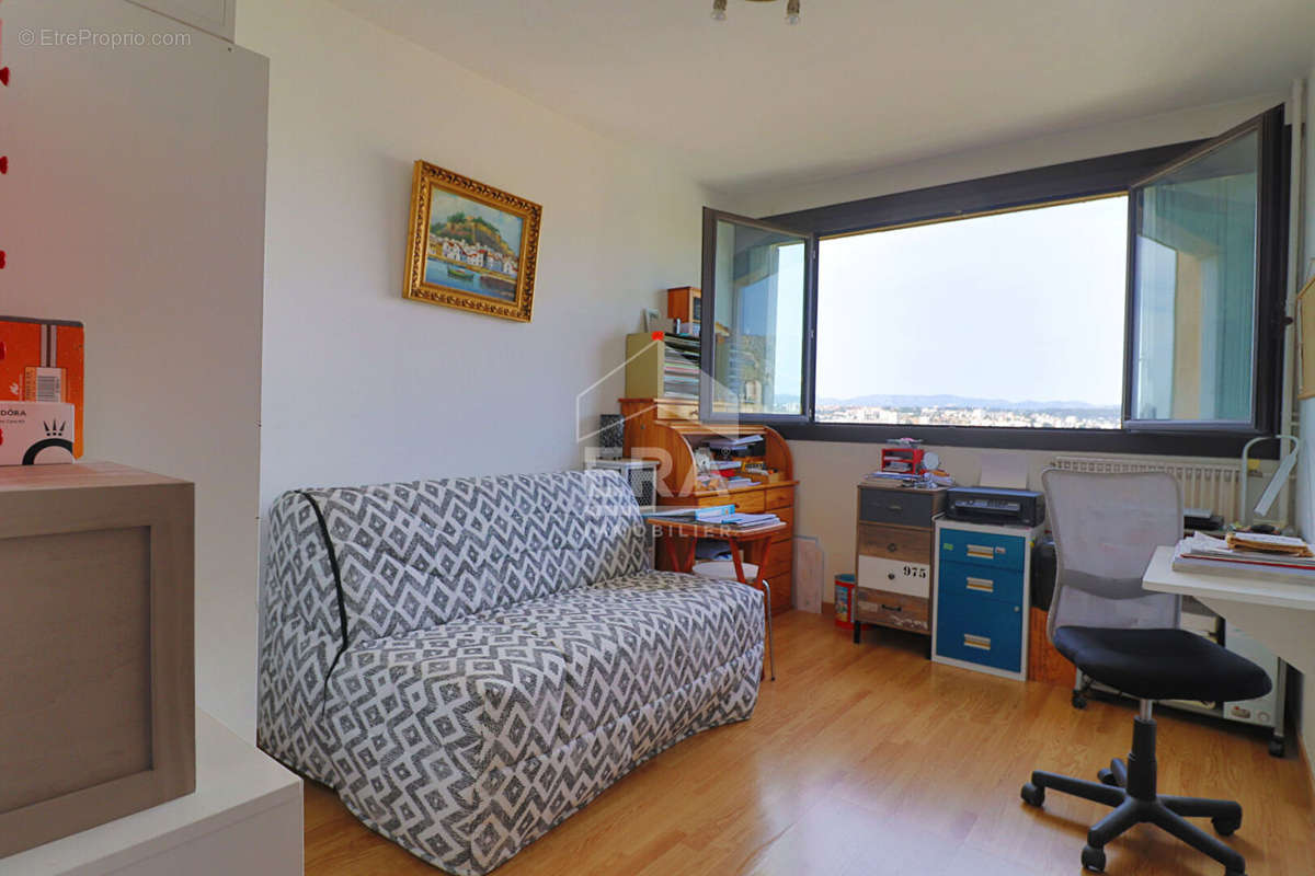 Appartement à MARSEILLE-10E