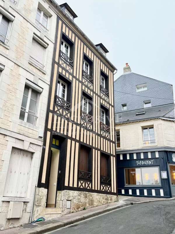 Appartement à TROUVILLE-SUR-MER