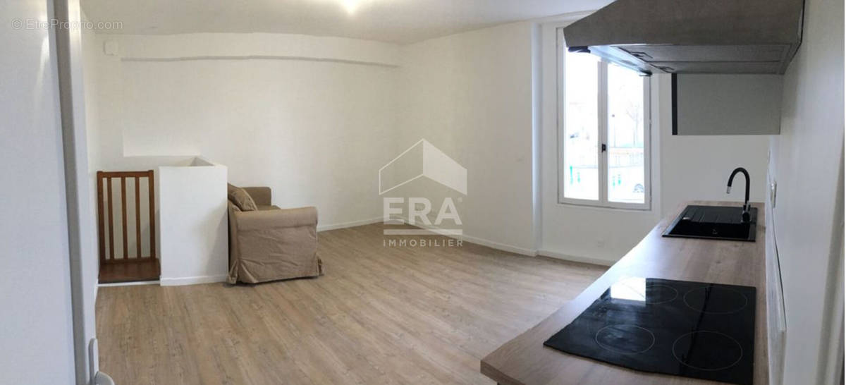 Appartement à NANTERRE