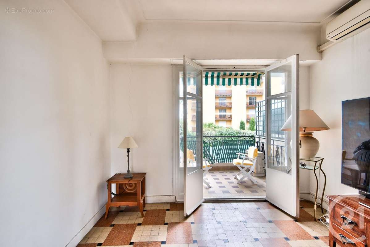 Appartement à NICE