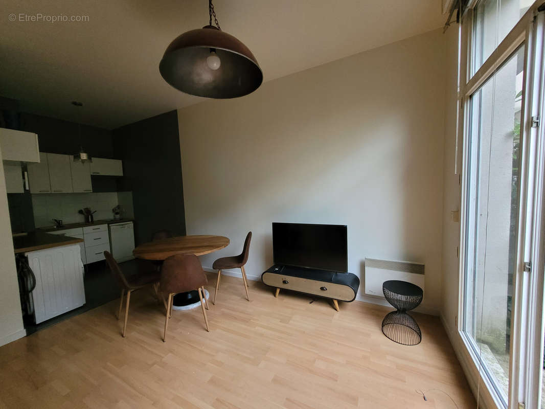 Appartement à ISSY-LES-MOULINEAUX