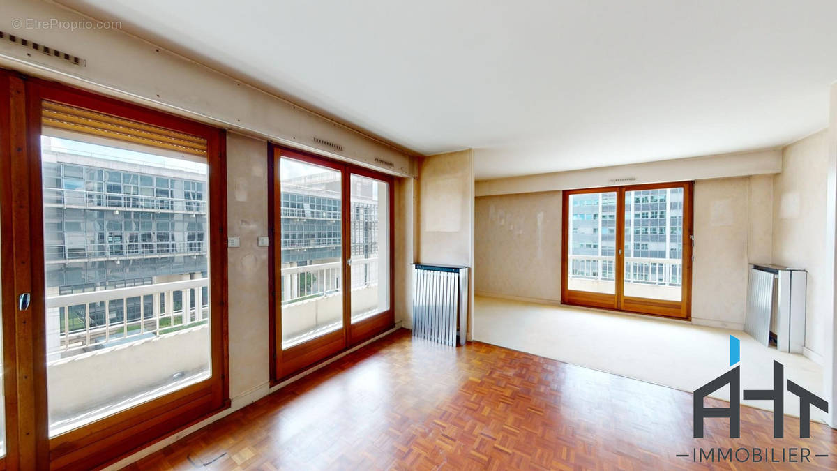 Appartement à PARIS-12E