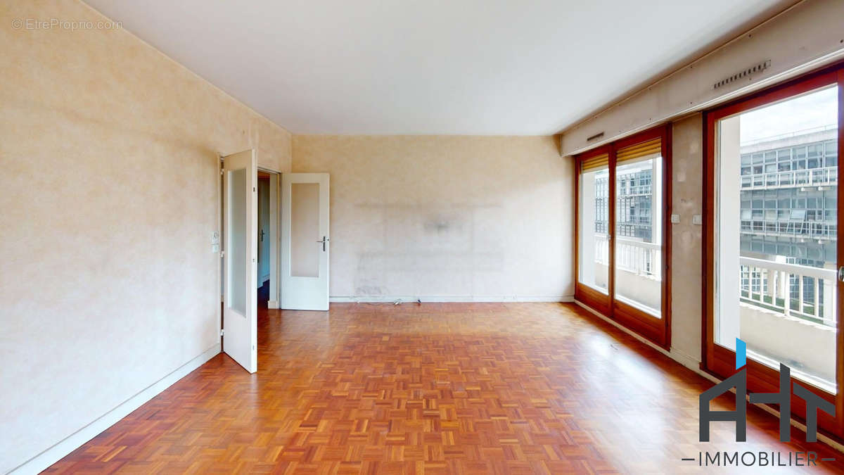 Appartement à PARIS-12E