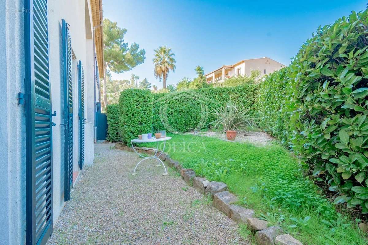 Appartement à VILLENEUVE-LOUBET