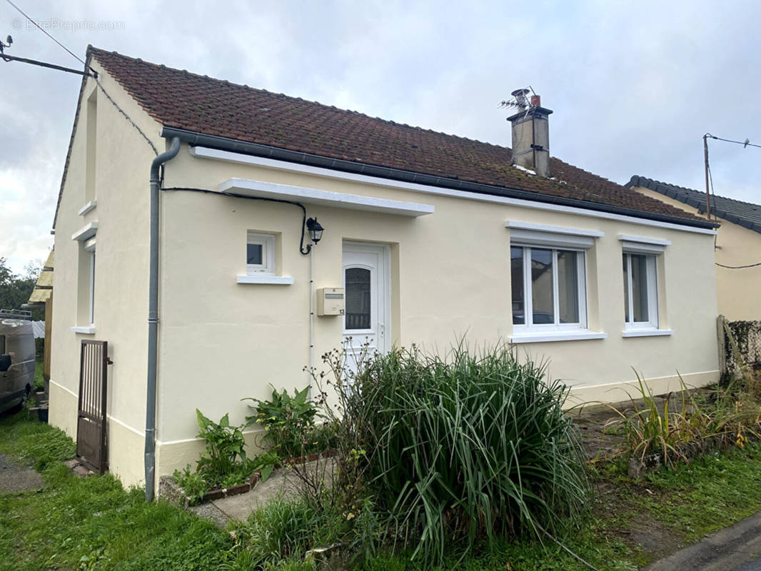 Maison à CHAUNY