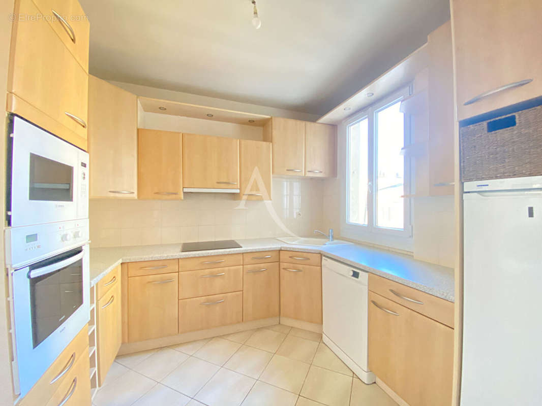 Appartement à ASNIERES-SUR-SEINE