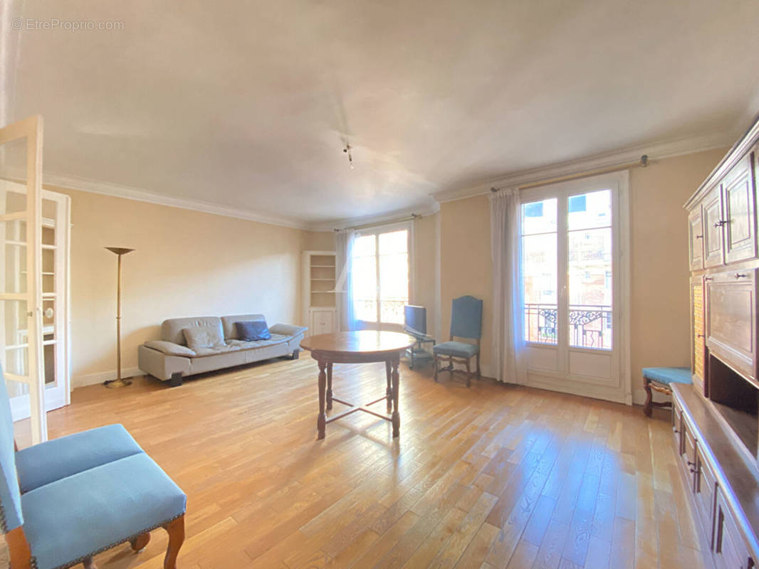 Appartement à ASNIERES-SUR-SEINE