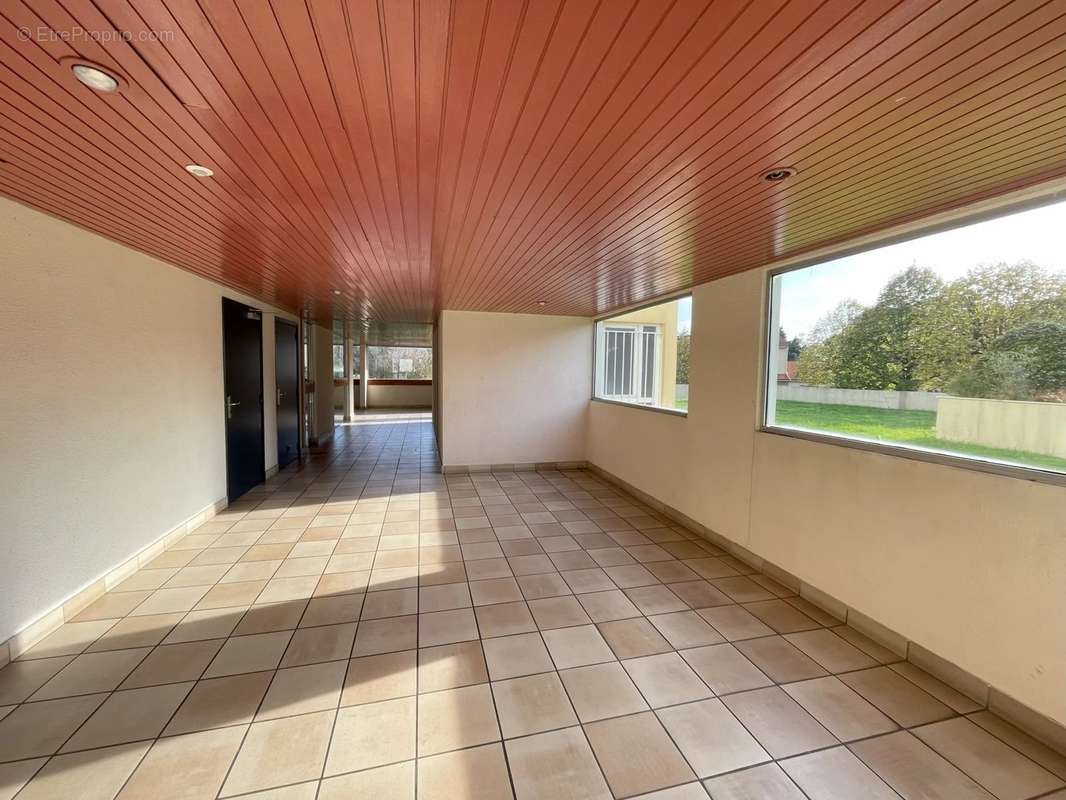 Appartement à SAINT-SEBASTIEN-SUR-LOIRE