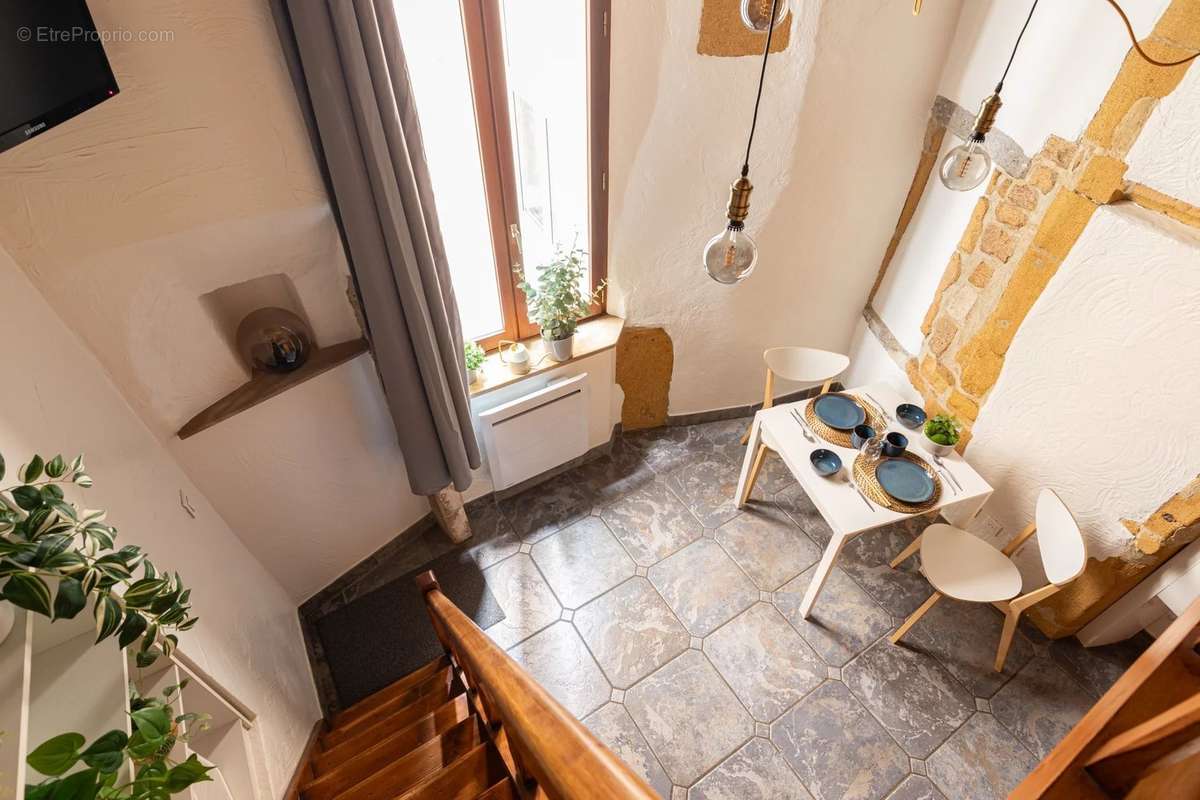 Appartement à LYON-1E