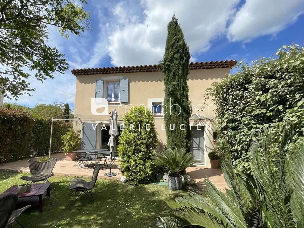 Maison à SAINT-REMY-DE-PROVENCE