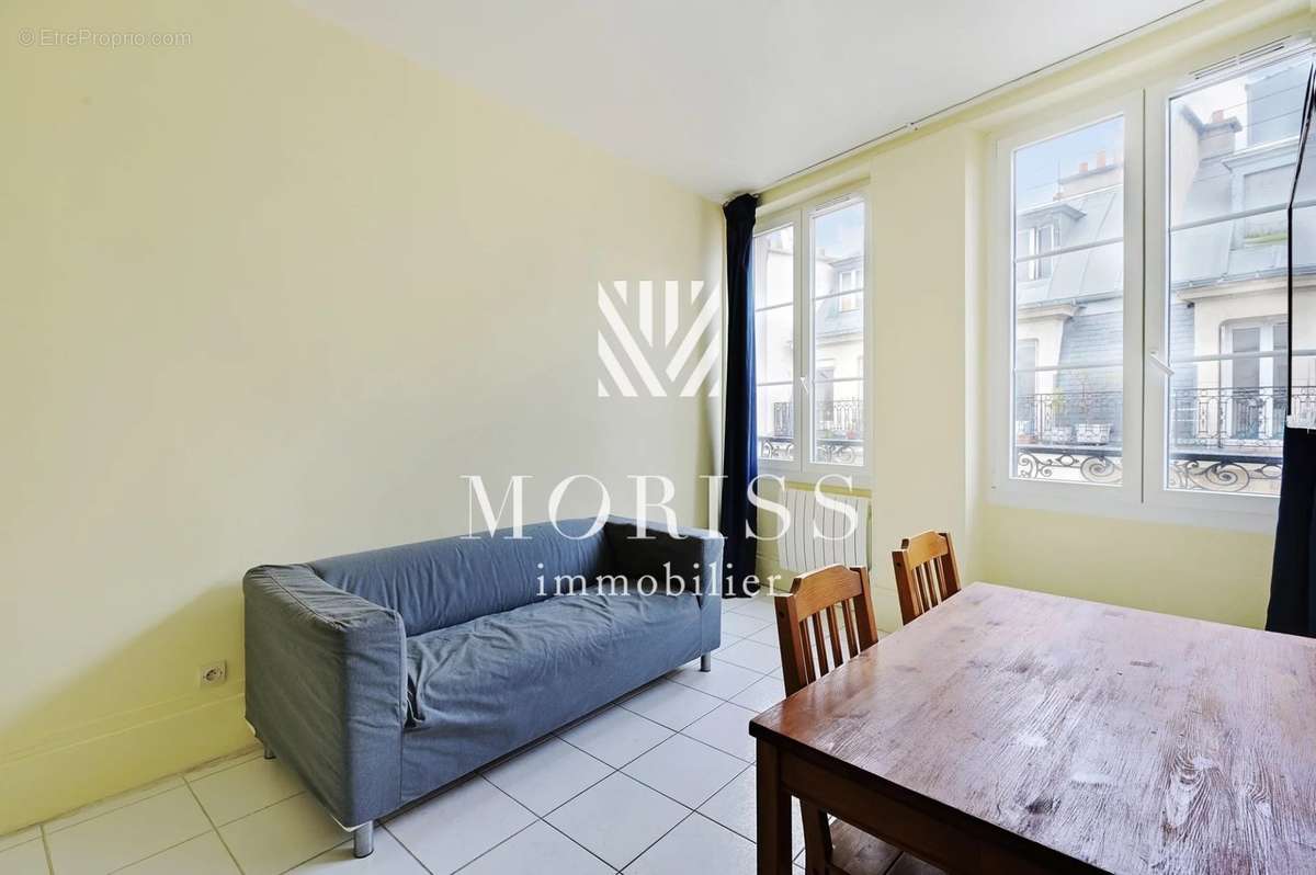 Appartement à PARIS-2E