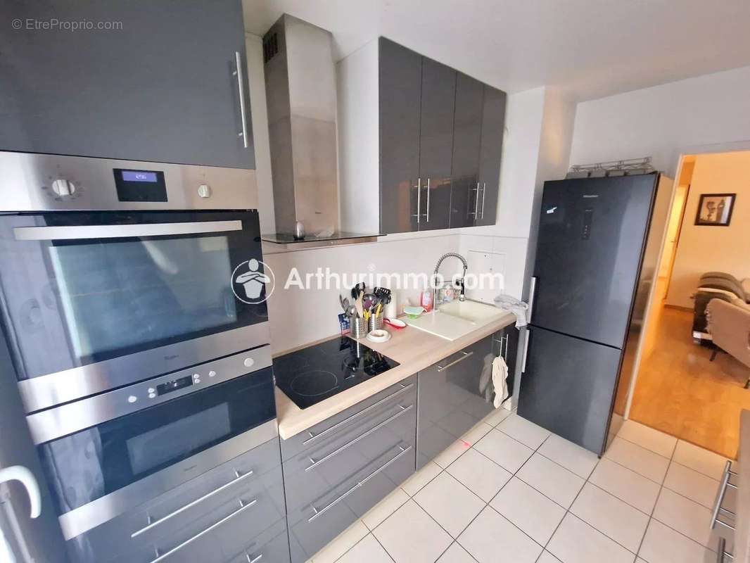 Appartement à LIEUSAINT