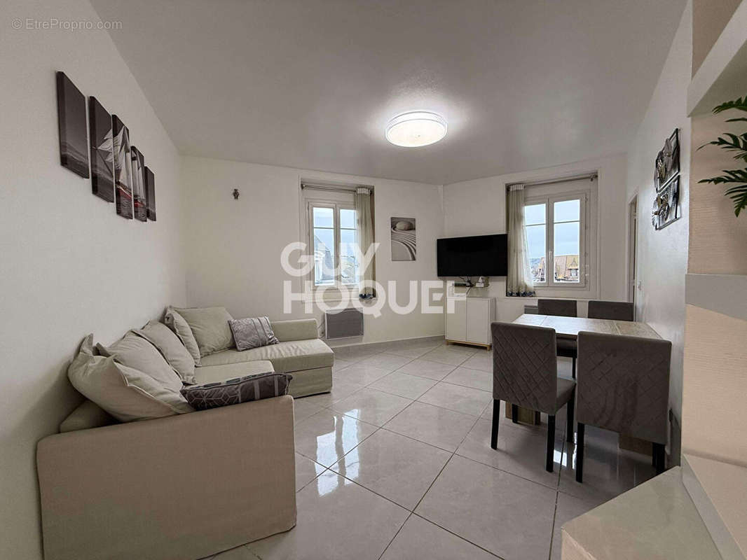 Appartement à DEAUVILLE