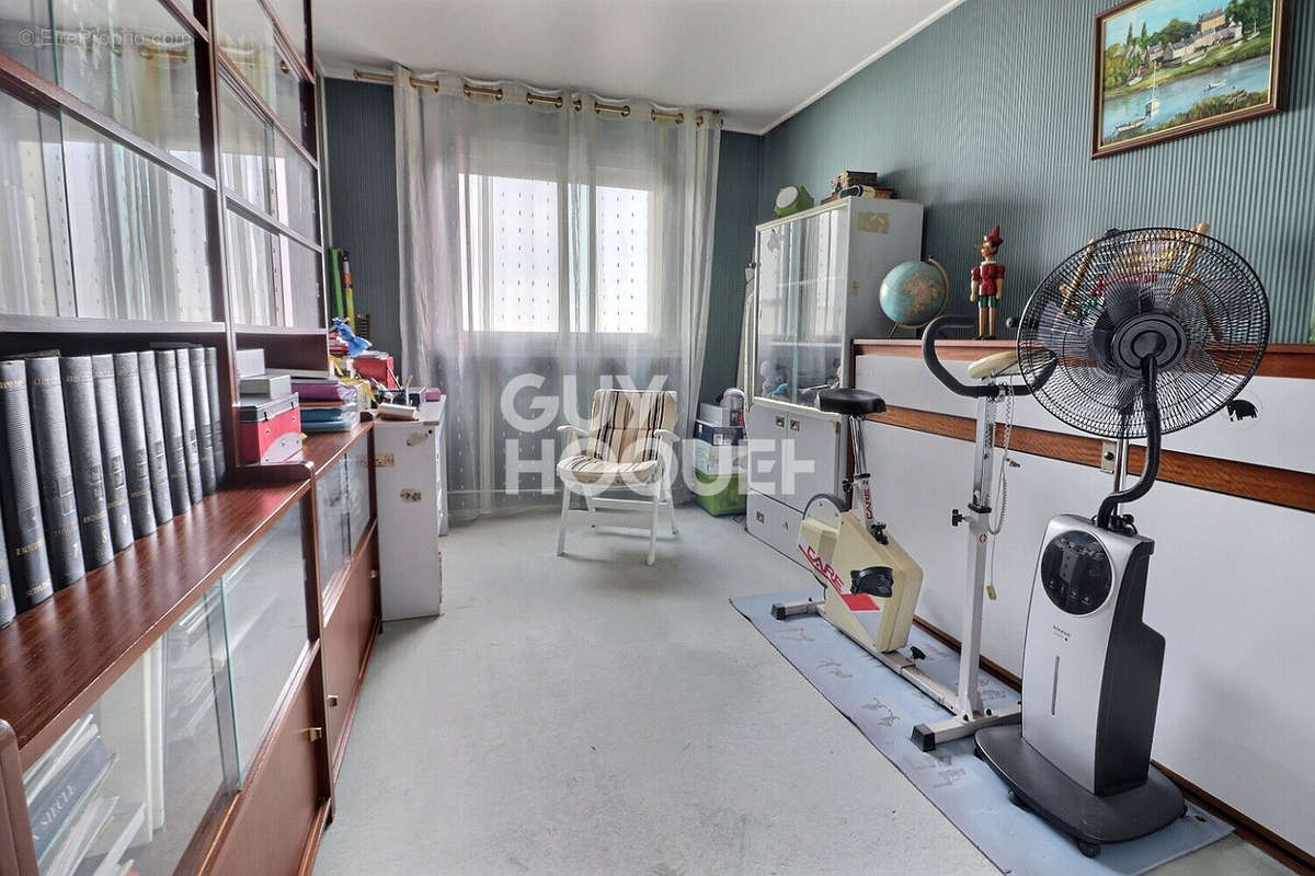 Appartement à AUBERVILLIERS