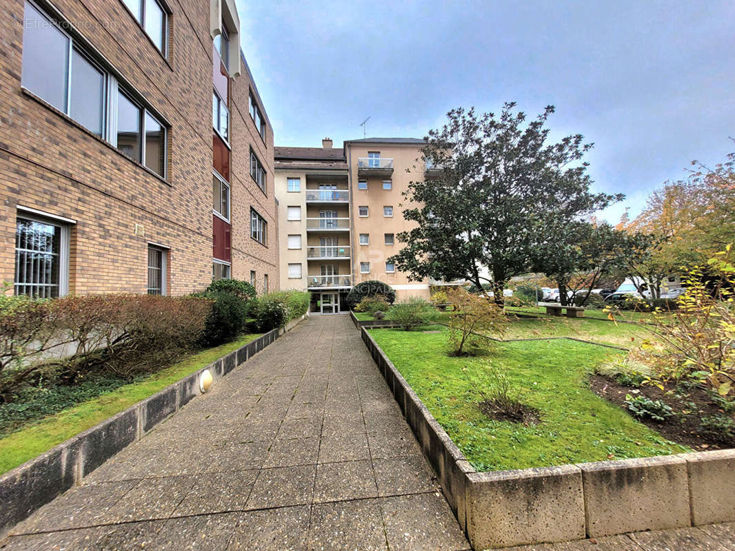 Appartement à POISSY