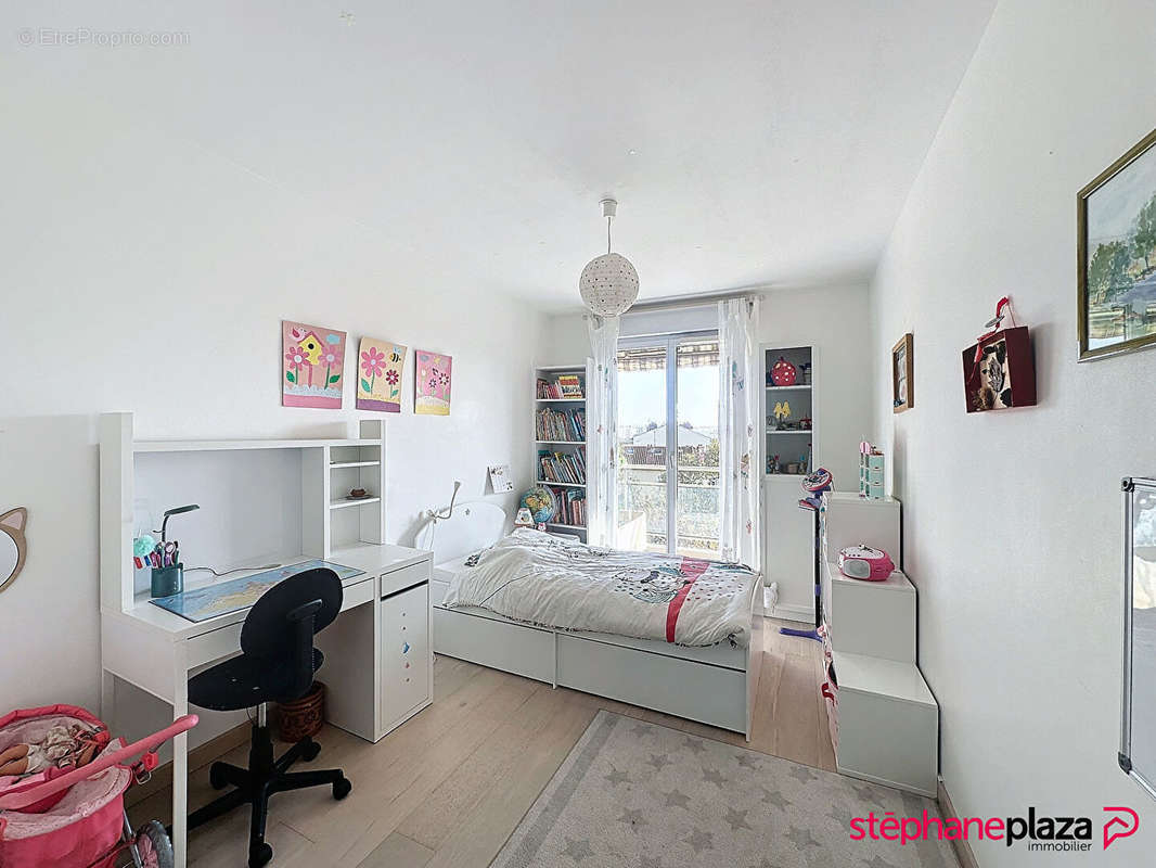 Appartement à LYON-8E