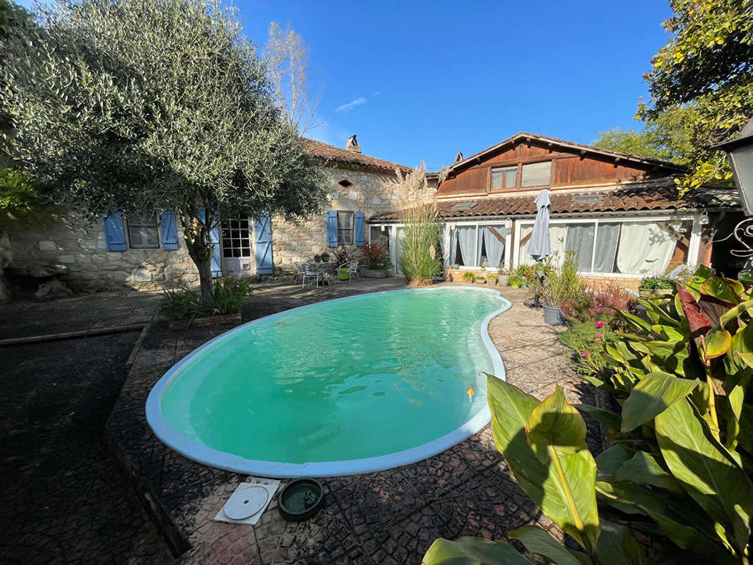 Maison à SAINT-SYLVESTRE-SUR-LOT