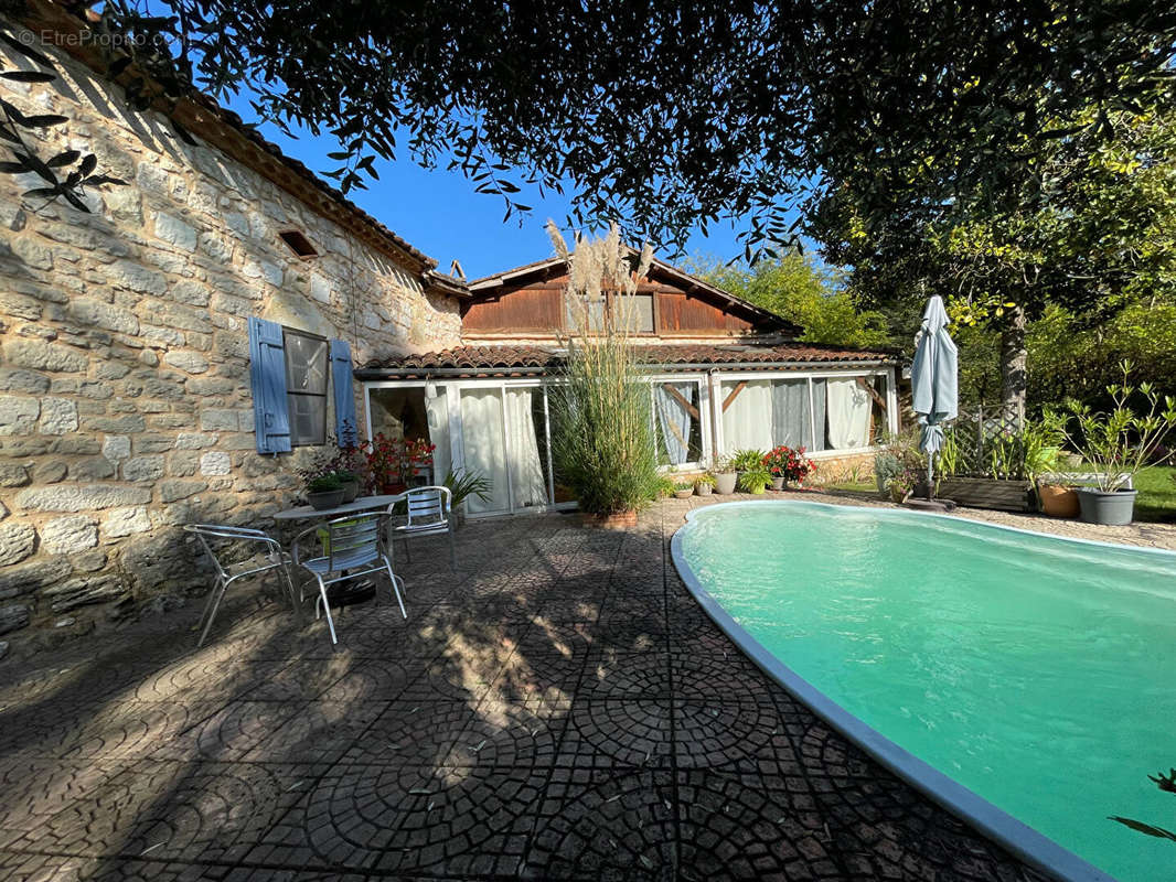 Maison à SAINT-SYLVESTRE-SUR-LOT