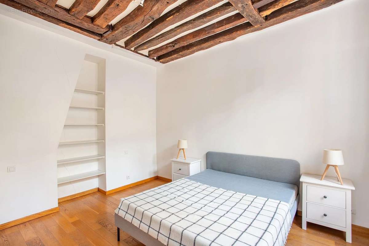 Appartement à PARIS-5E