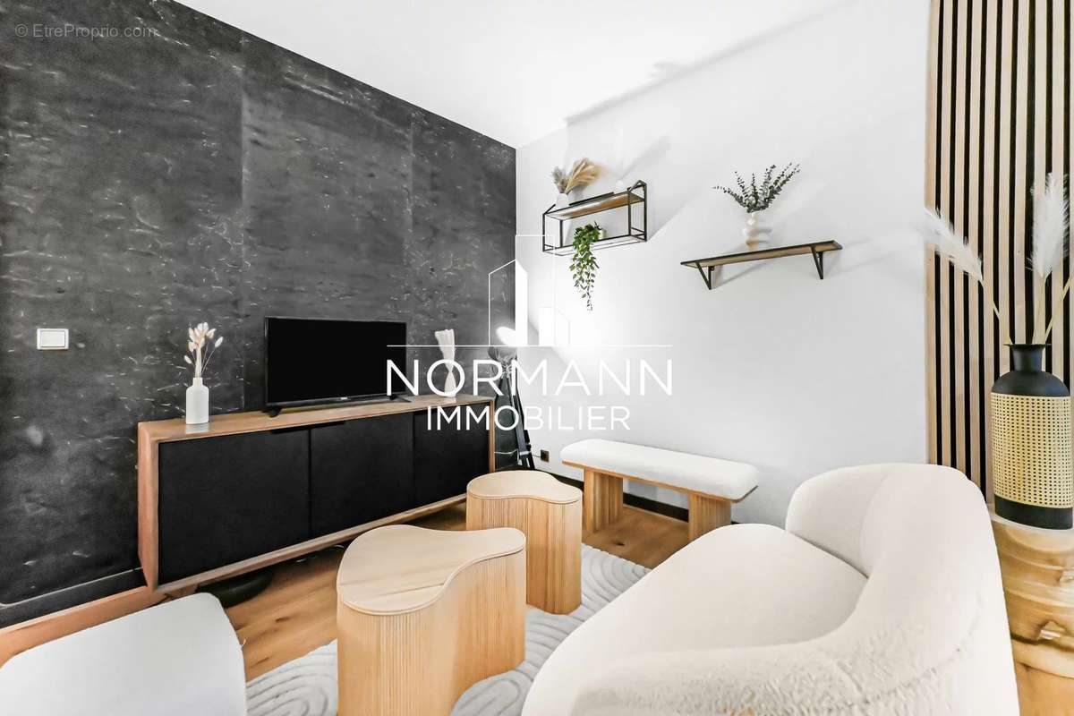 Appartement à NEUILLY-SUR-SEINE