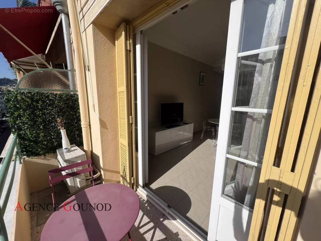 Appartement à NICE