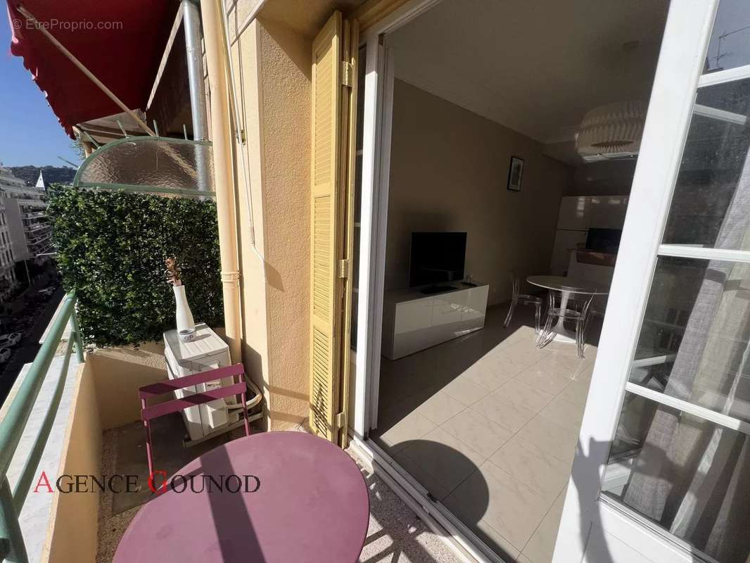 Appartement à NICE