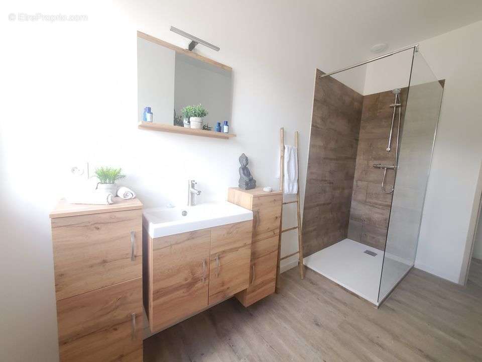 Appartement à LANCON-PROVENCE