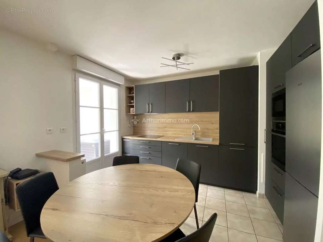 Appartement à SERRIS