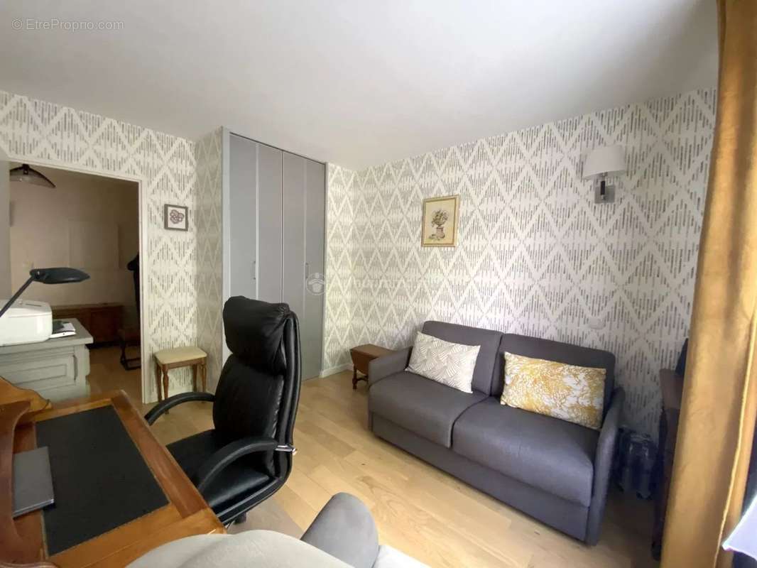 Appartement à SERRIS