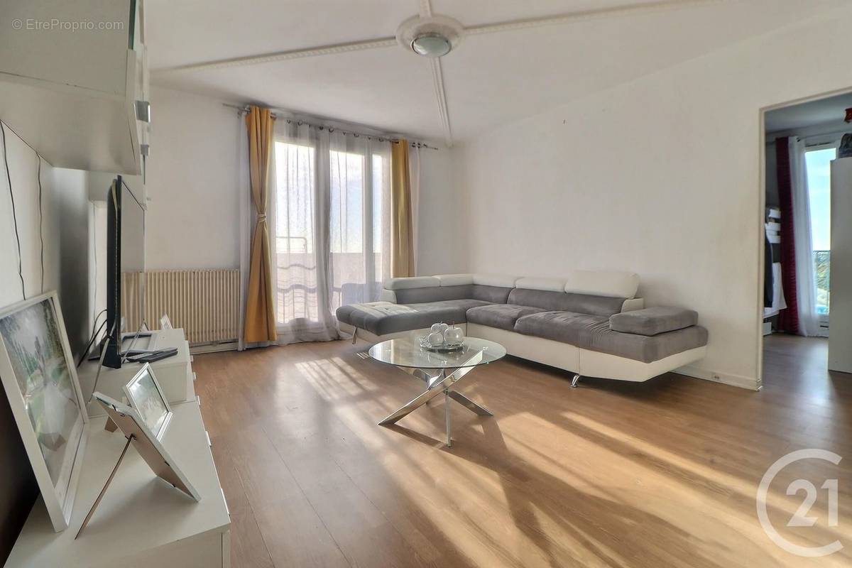 Appartement à AULNAY-SOUS-BOIS