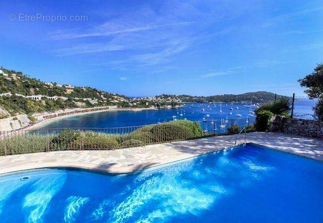 Appartement à VILLEFRANCHE-SUR-MER