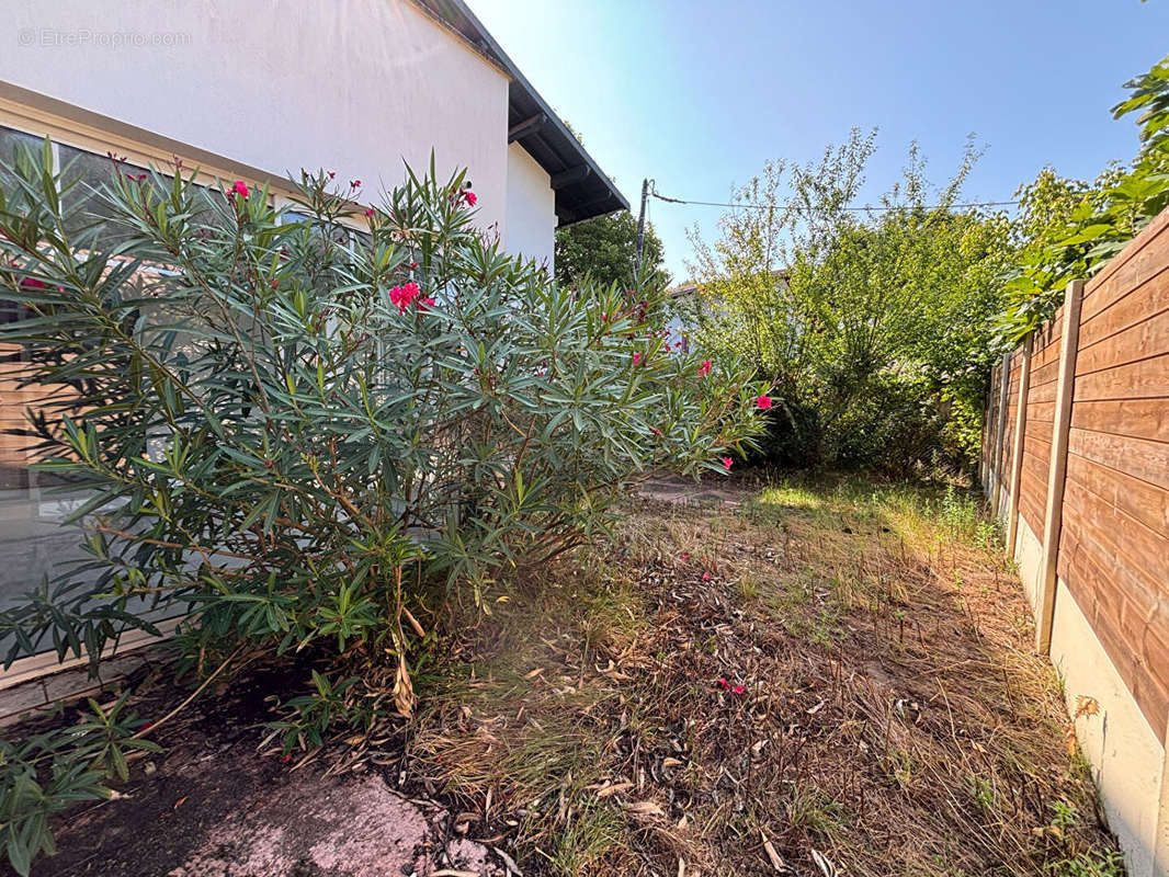 Appartement à LE BOUSCAT