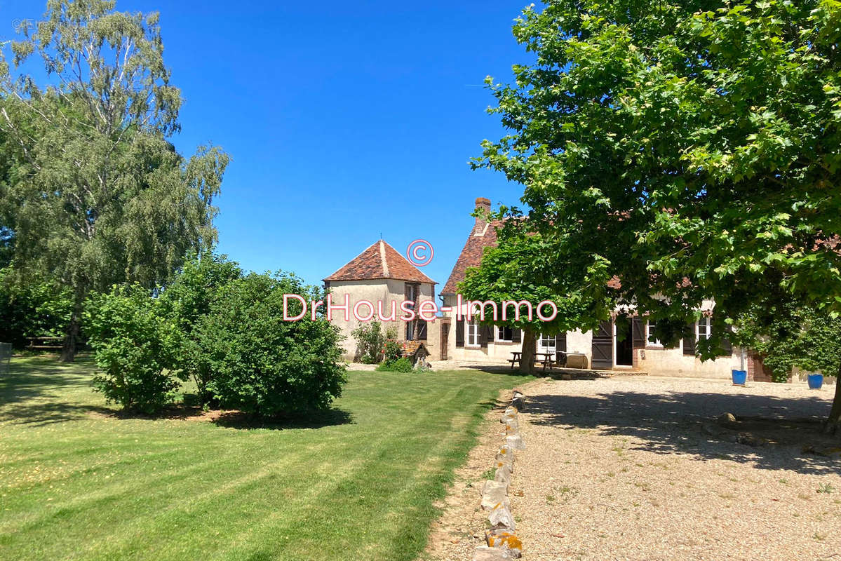 Maison à COURTENAY