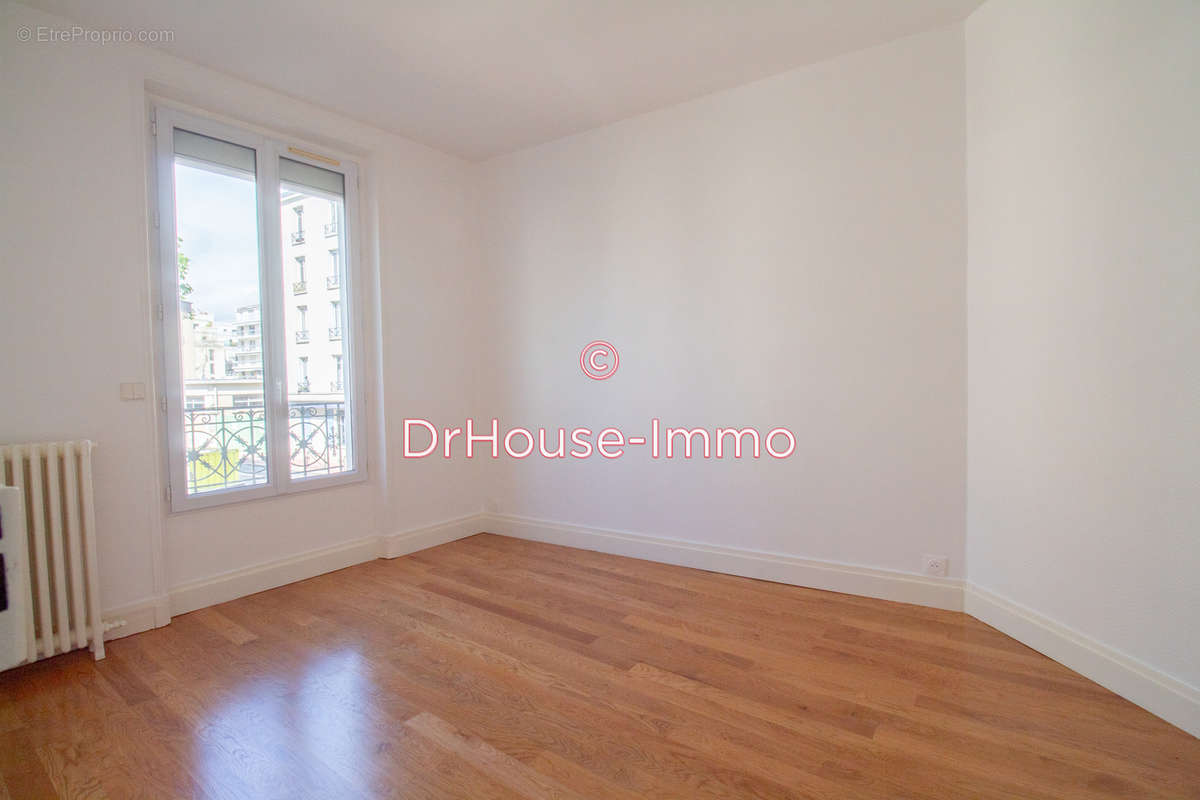 Appartement à LEVALLOIS-PERRET