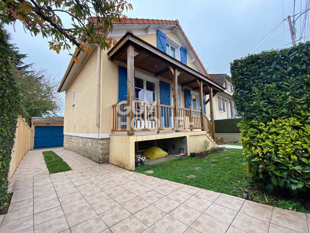 Maison à CHELLES