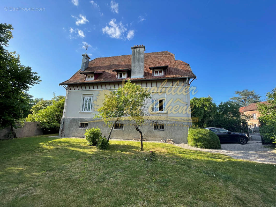 Maison à LUXEUIL-LES-BAINS