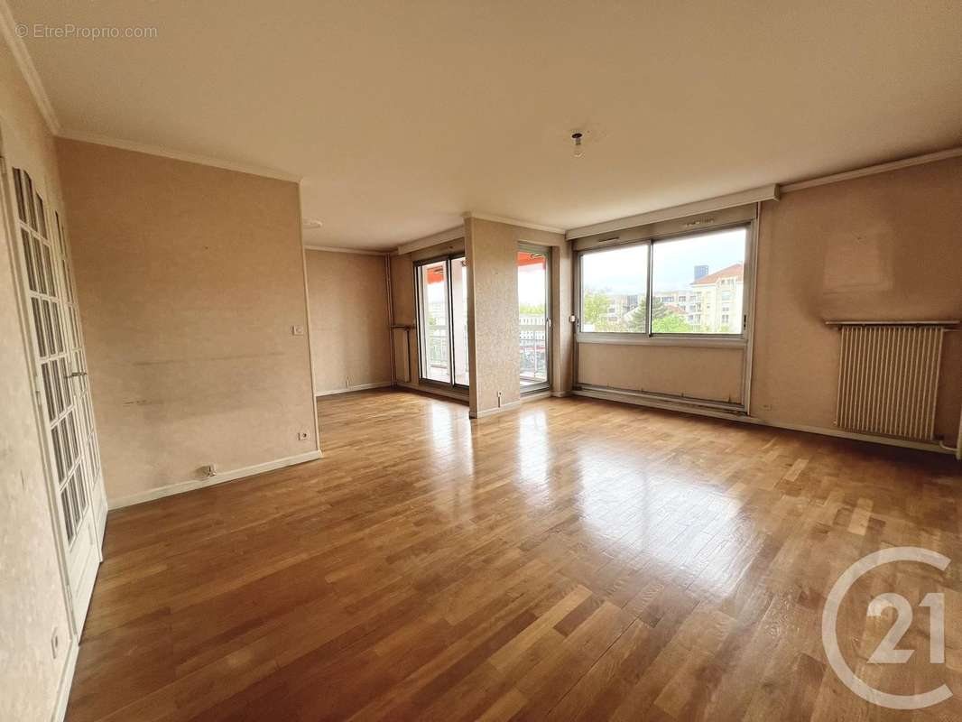 Appartement à VILLEURBANNE