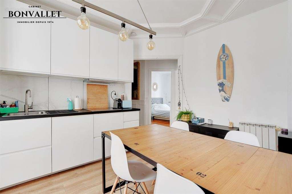 Appartement à PARIS-15E